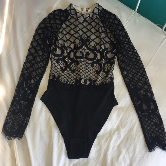 Lace bodysuit - Picture 1 of 5